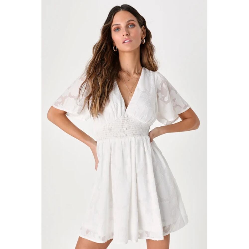 Lulus Warm Day Dreams White Floral Jacquard Skater Mini Dress Size M